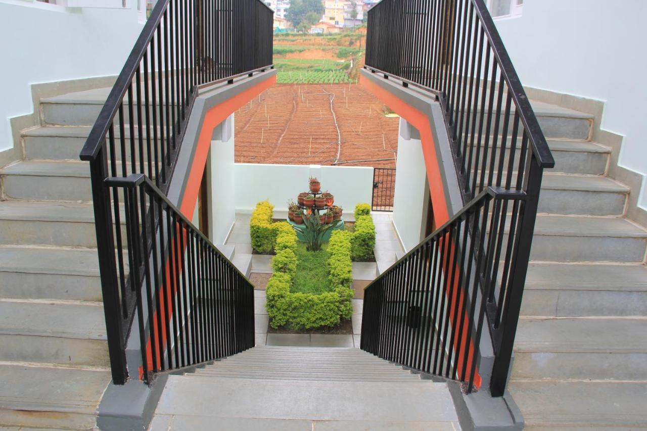 Two Seas Residence Udagamandalam Exterior foto