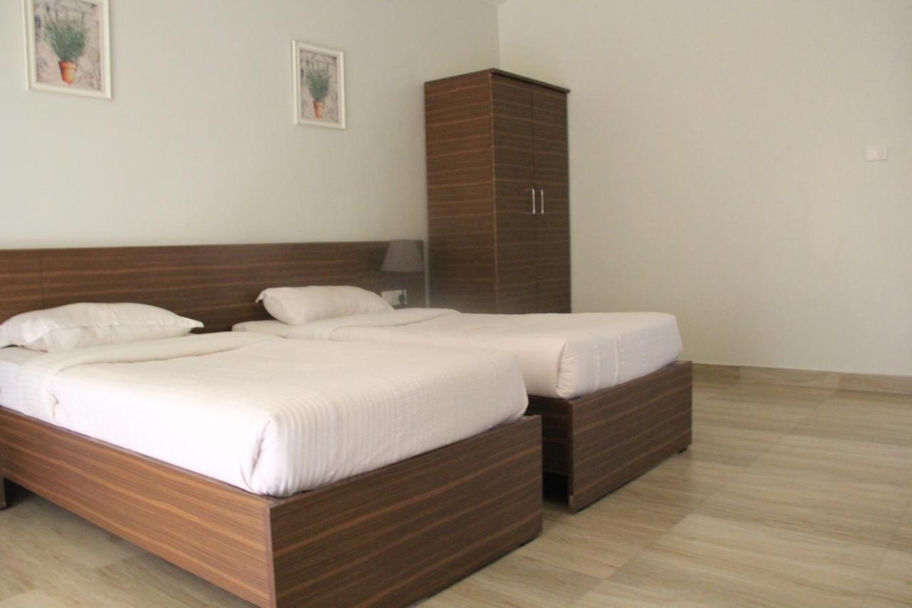 Two Seas Residence Udagamandalam Exterior foto