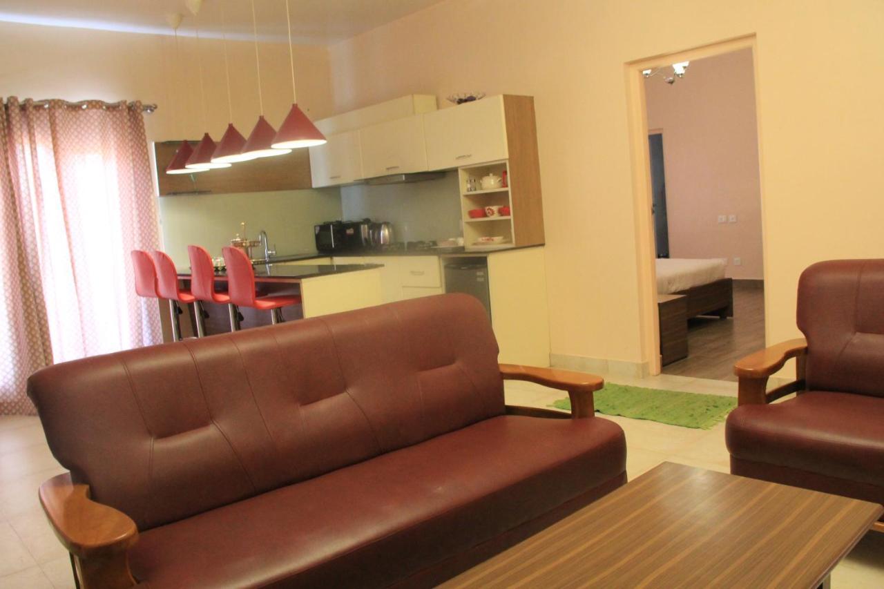 Two Seas Residence Udagamandalam Exterior foto